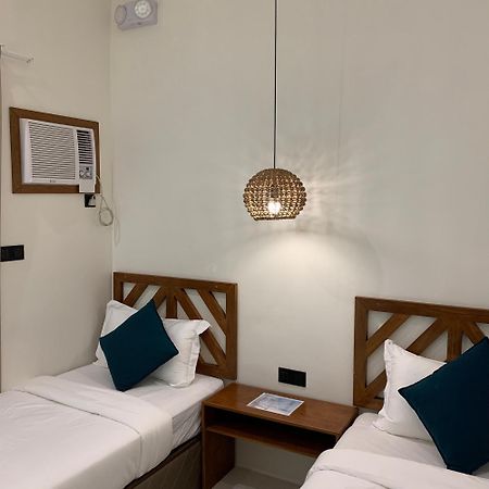 Bahandi Hotel ゼネラル・ルナ エクステリア 写真